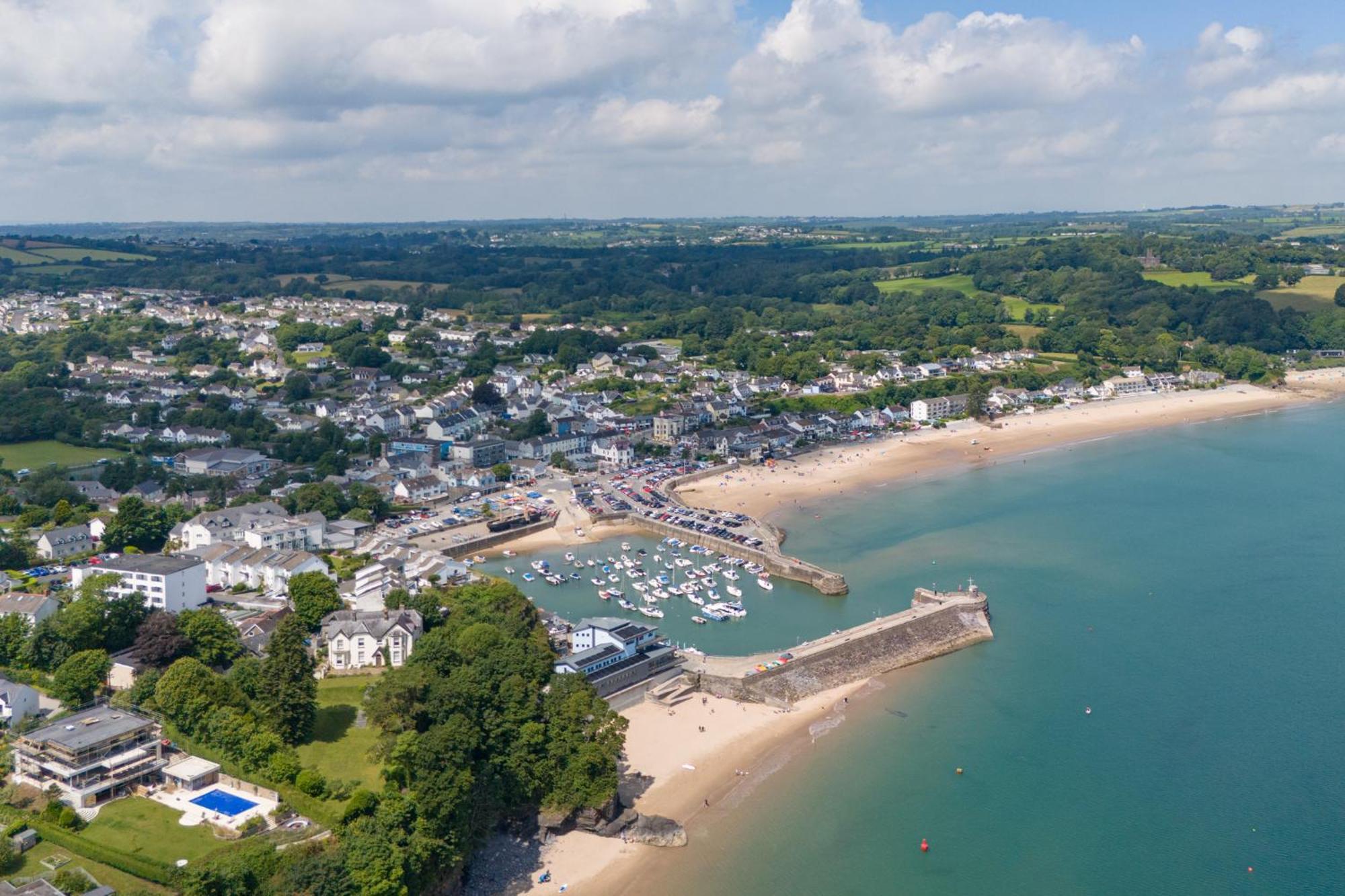 16 Captains Walk - Close To Village And Beach Saundersfoot Exterior photo